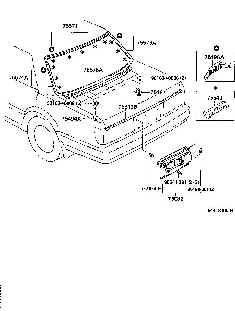  CROWN |  REAR MOULDING