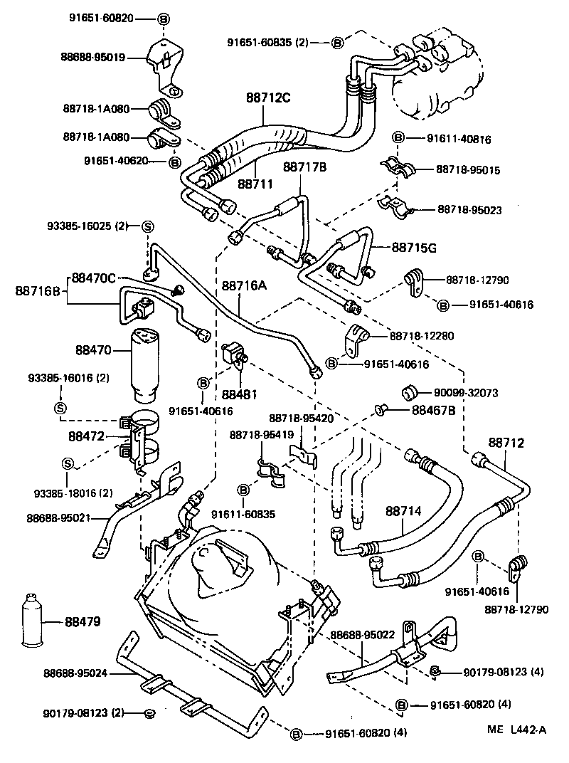  DYNA150 |  HEATING AIR CONDITIONING COOLER PIPING