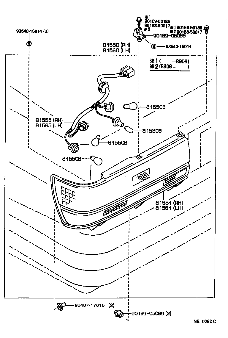  CROWN |  REAR COMBINATION LAMP