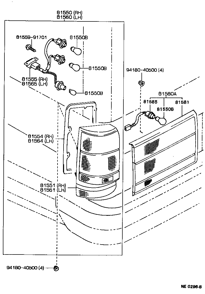  CROWN |  REAR COMBINATION LAMP