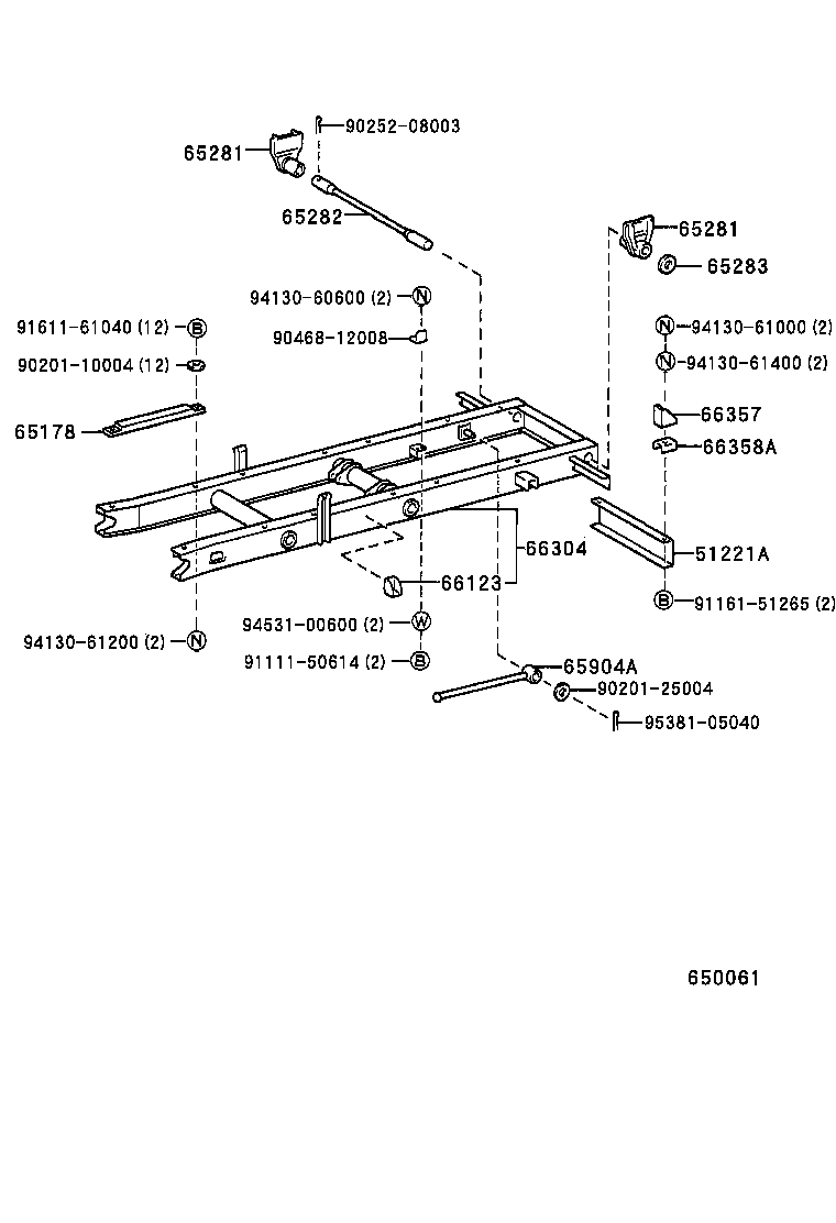  DYNA 200 TOYOACE G25 |  REAR BODY SUB FRAME