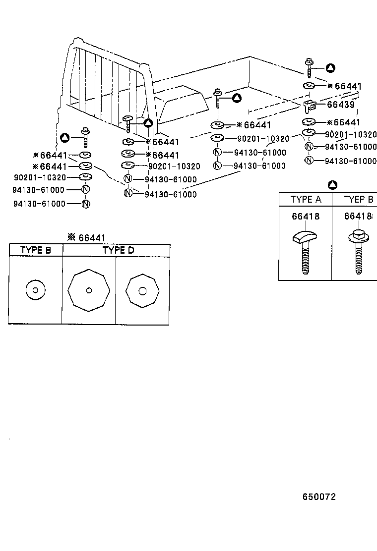  DYNA 200 TOYOACE G25 |  REAR BODY MOUNTING