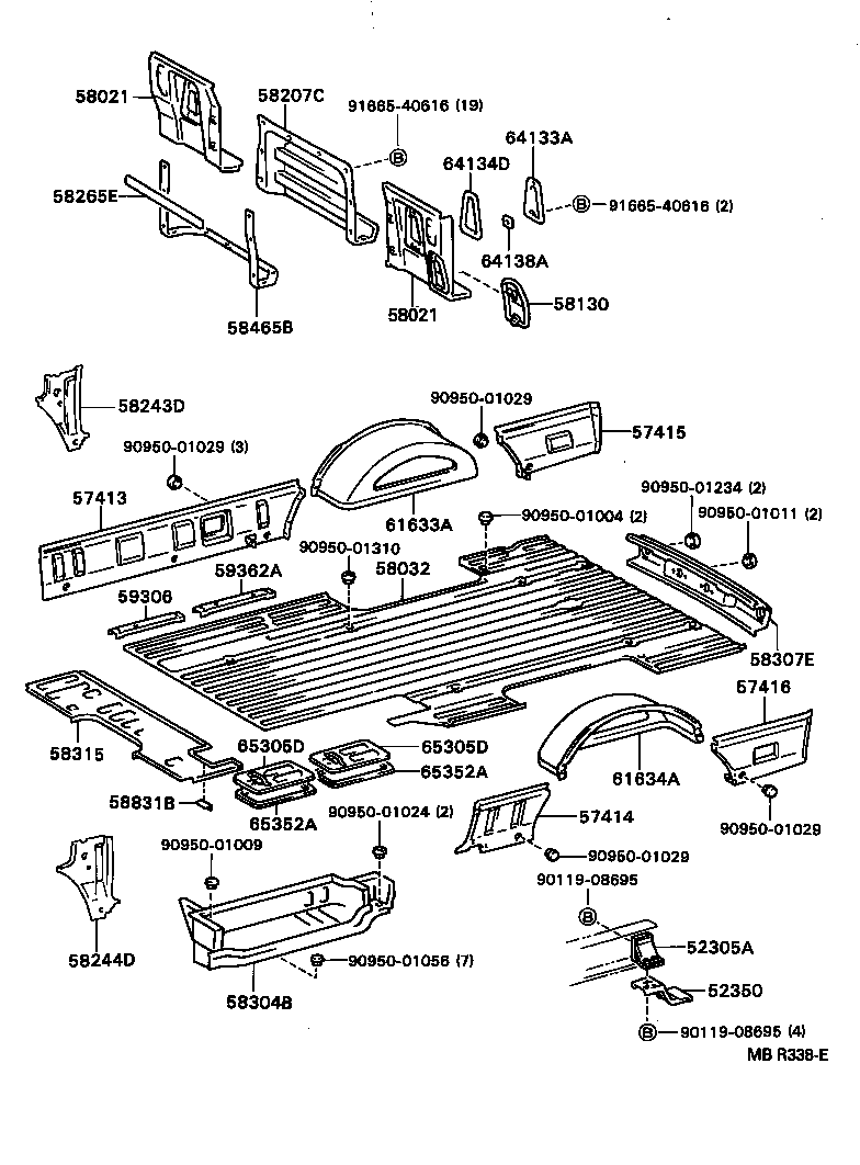  DYNA TOYOACE |  REAR FLOOR PANEL REAR FLOOR MEMBER