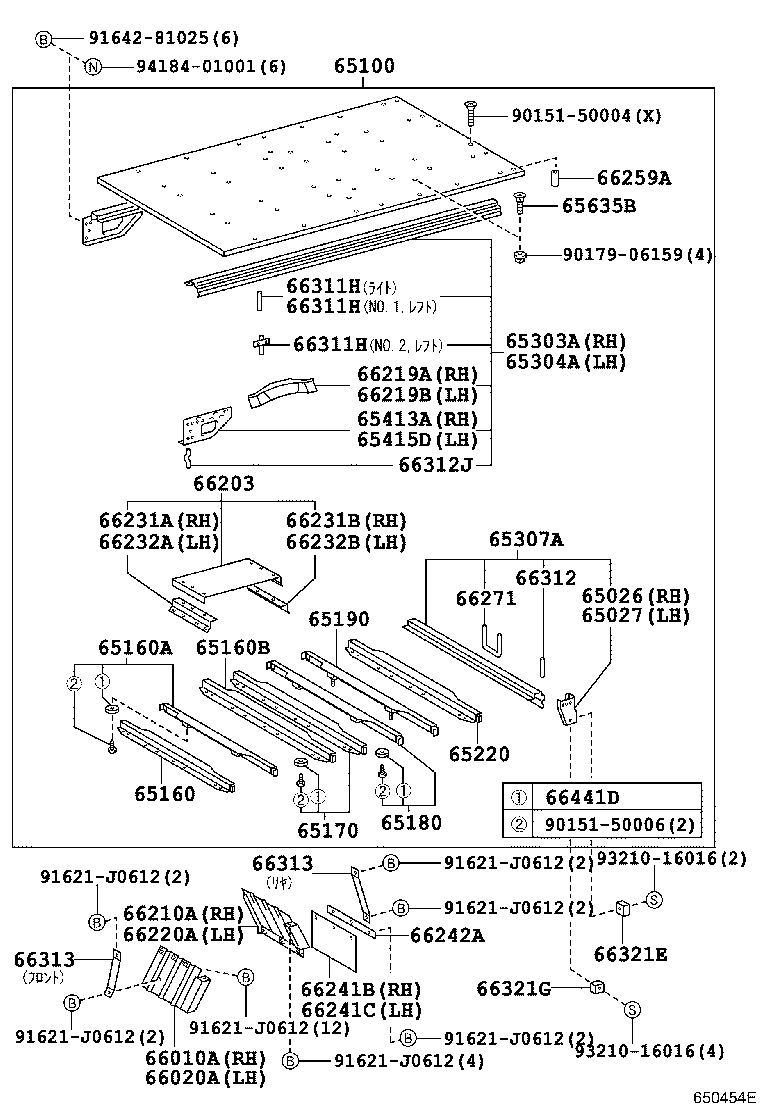  DYNA TOYOACE |  REAR BODY FLOOR FENDER