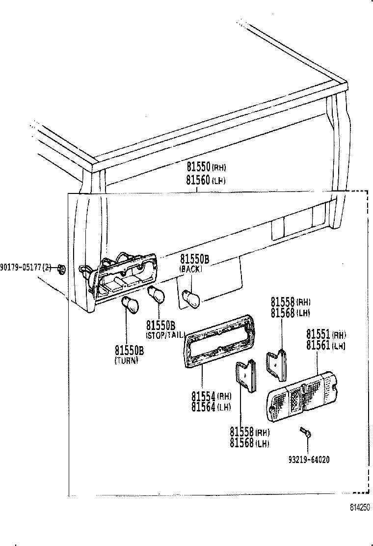  TOYOACE DYNA |  REAR COMBINATION LAMP