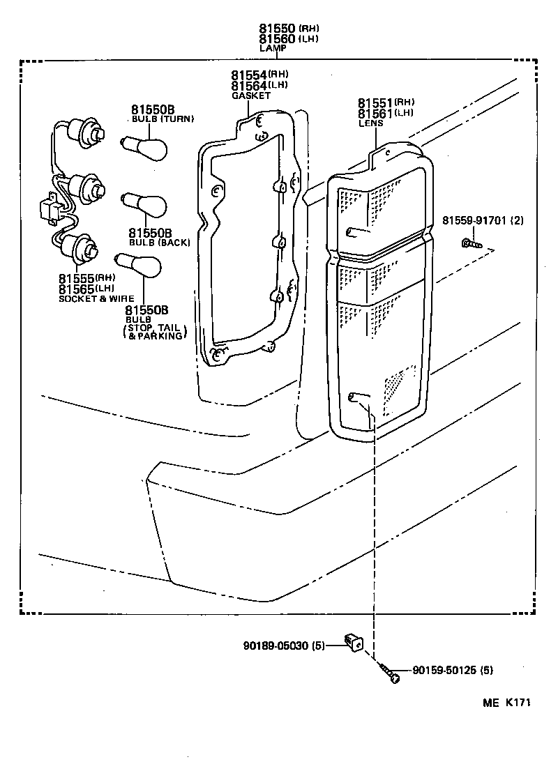  HIACE VAN WAGON |  REAR COMBINATION LAMP
