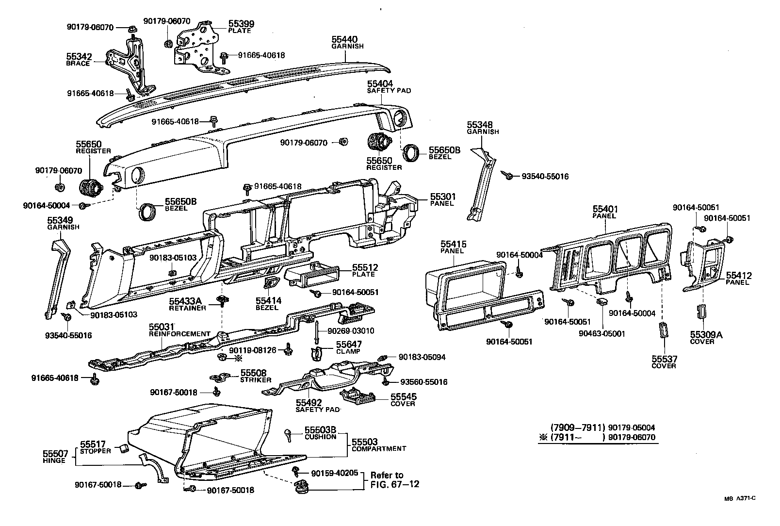  CROWN |  INSTRUMENT PANEL GLOVE COMPARTMENT